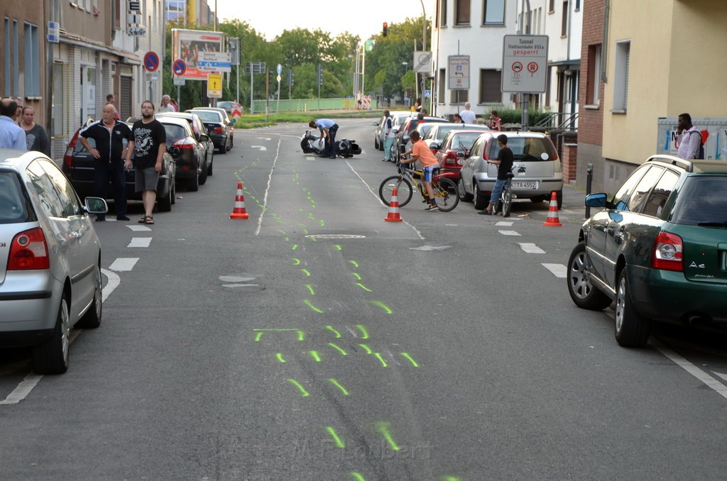 VU Alleinunfall Krad Koeln Kalk Buchforststr P19.JPG - Miklos Laubert